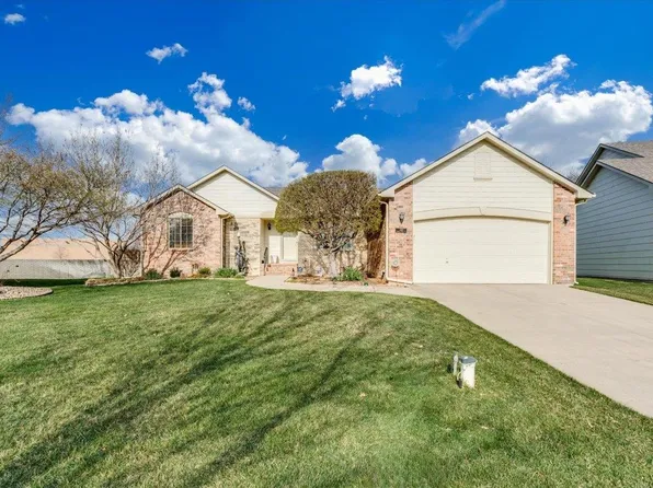 249 S Maple Dunes Ct, Wichita, KS 67235
