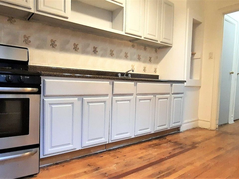 1st image of 332 Rogers Ave #3E