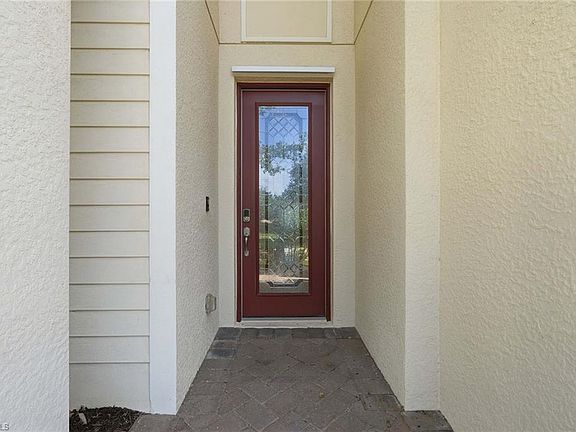4th image of 4381 Madagascar Palm WAY