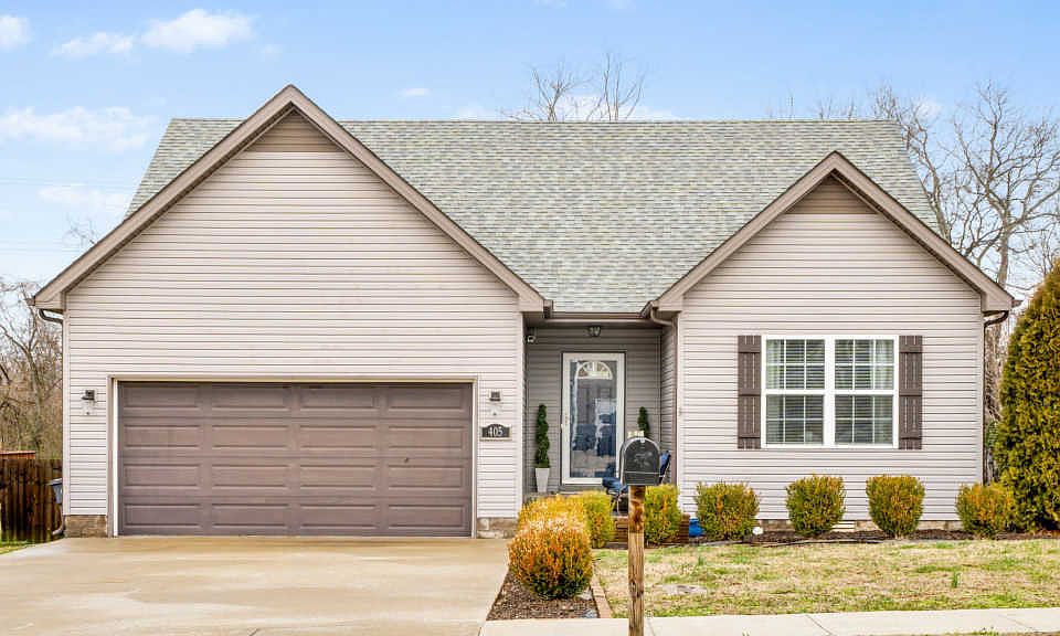 1st image of 405 Leslie Wood Dr