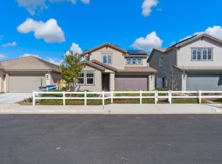 6206 E Adena Ave, Fresno, CA 93727