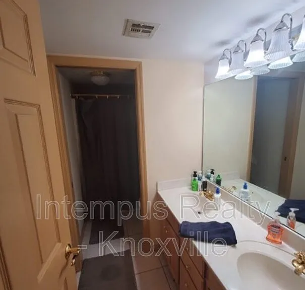 2201 Lake Ave #103 — Photo 19
