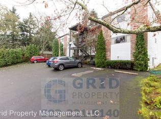 6498 Lowry Dr APT 3, West Linn, OR