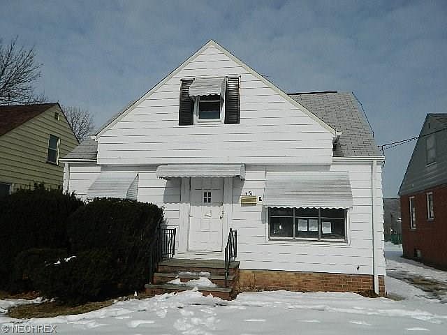 1st image of 431 E 324th St