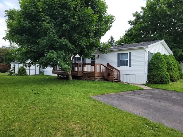 3651 Juniper St, Clarkston, MI 48348