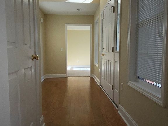 2nd image of 3245 Arborwood Dr
