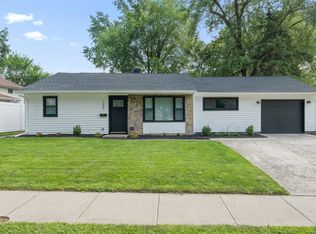 1206 Beech St, Valparaiso, IN 46383