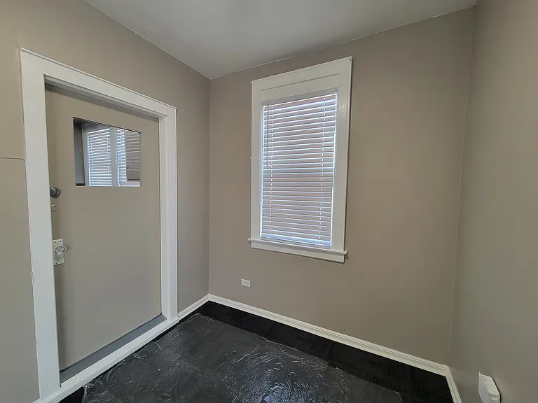 8301 S Brandon Ave #1 — Photo 5