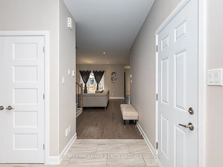 61 Duncanville St — Photo 5