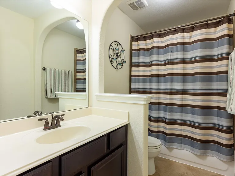 19826 Summit Crest Ct — Photo 22