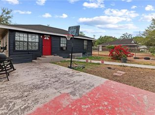 915 E Los Ebanos St, San Juan, TX 78589