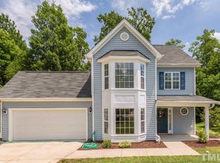 1521 Dexter Ridge Dr, Holly Springs, NC 27540