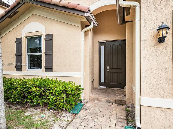 2nd image of 11863 SW 253rd St