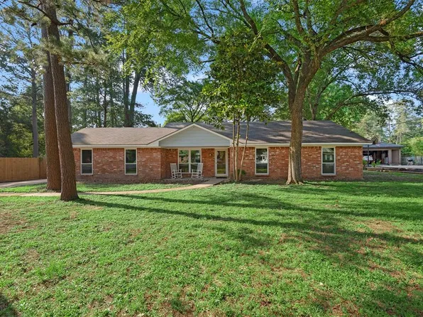 14211 Carneswood Drive, Tomball, TX 77375