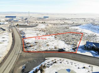 501 Dapple Grey Rd, Hines, OR 97738