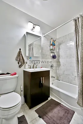 Rented by City Wide Apartments | media 7