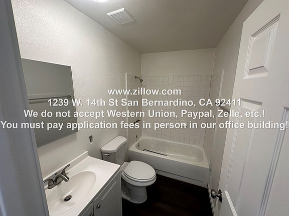 5th image of 1538 W Stoneridge Ct APT A