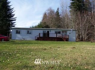 141 Mineral Hill Rd, Mineral, WA 98355