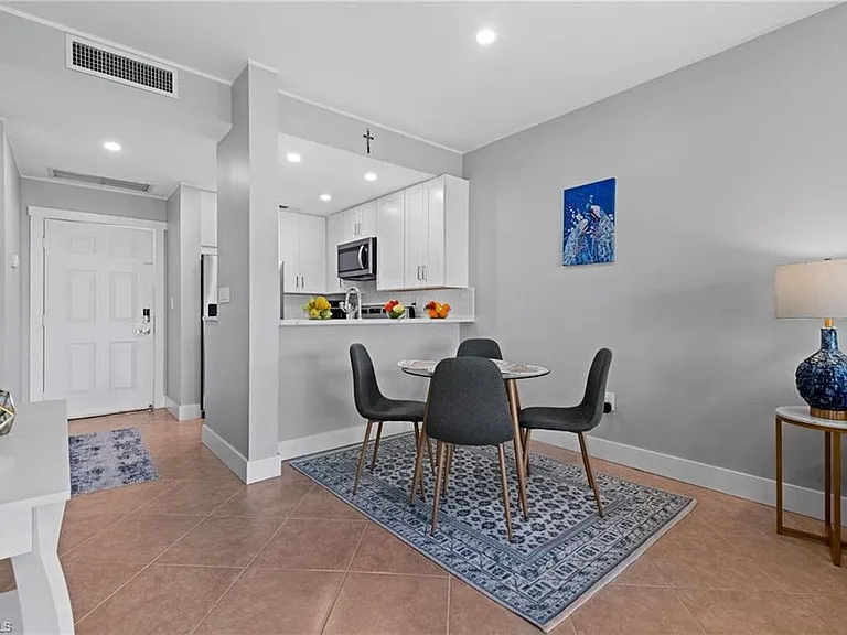 3320 Olympic Dr #126 — Photo 9