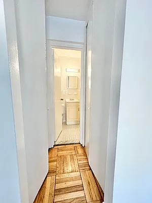 Rented by Skyward | media 26