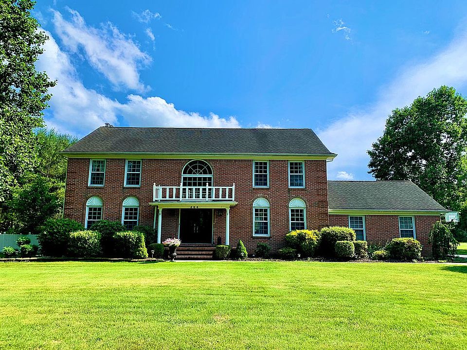 1st image of 504 Perrineville Rd