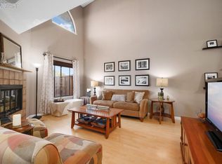 933 Hagemann Dr, Livermore, CA 94551