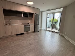 1 Belsize Dr #318, Toronto, ON M4S 0B9