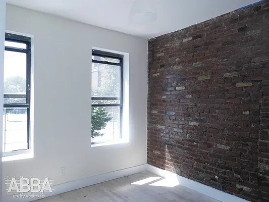 Rented by Abba Realty Associates INC | media 4