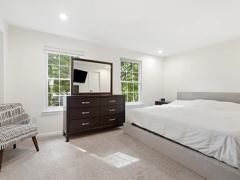 22 Habersham Ct — Photo 8