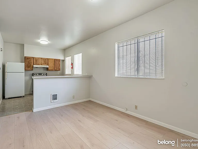 1214 13th Ave — Photo 5