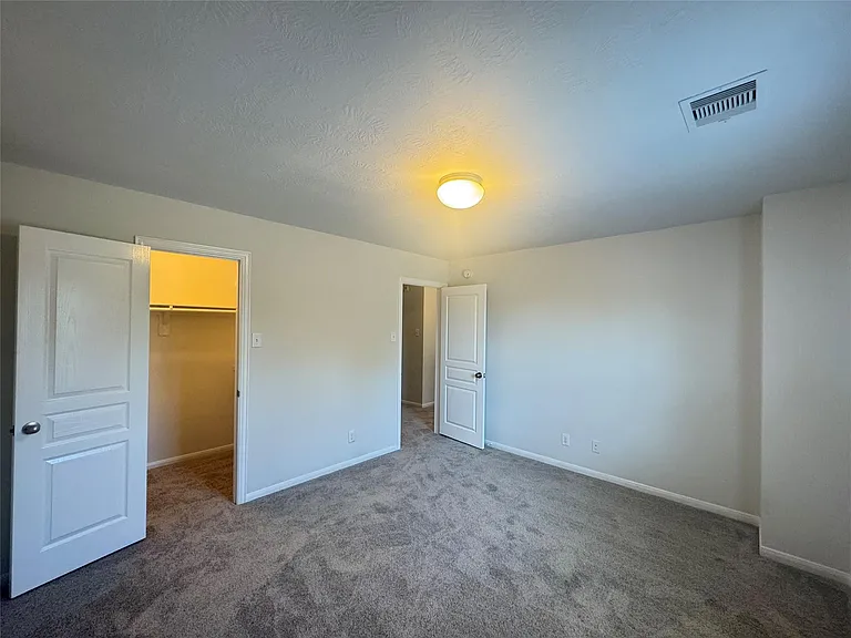 8107 Gran Villa Dr — Photo 34
