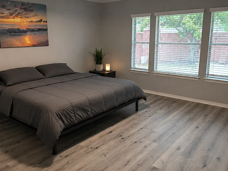 Pebble Shores Ln — Photo 6