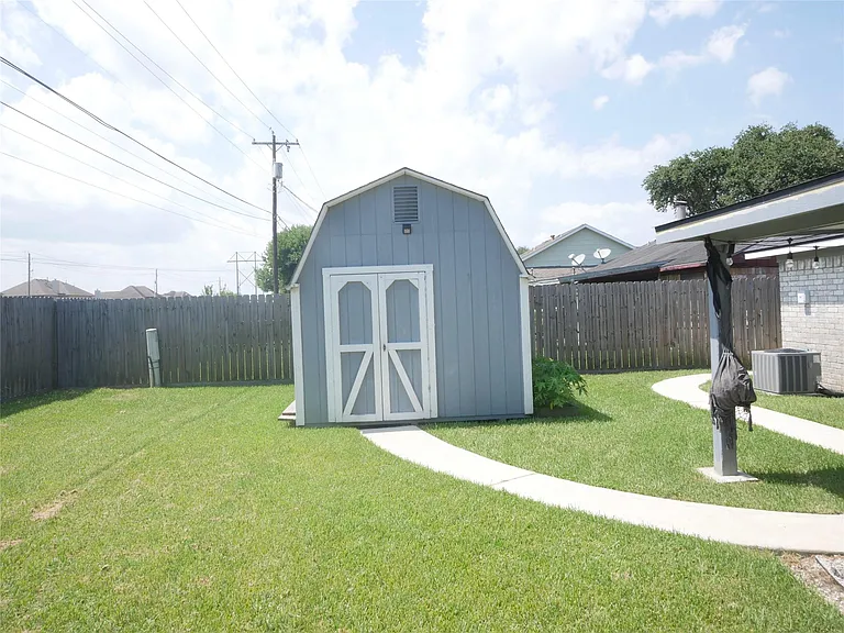 409 Seacrest Blvd — Photo 27