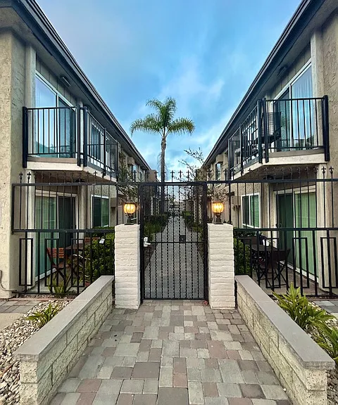 4211 Central Ave #1 — Photo 3