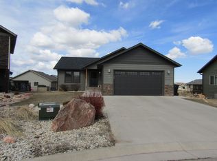1810 Durgin Ct, Spearfish, SD 57783