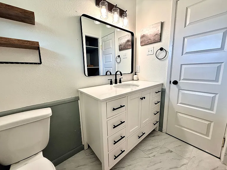 2235 E Contour Dr — Photo 21