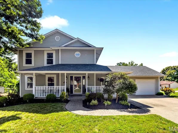 13 Spencers Xing, Saint Peters, MO 63376