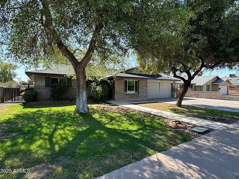 2520 S Terrace Rd — Photo 1