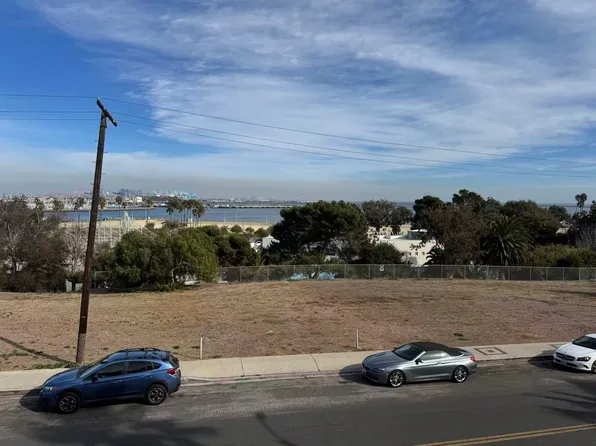 3633 Stephen M White Dr, San Pedro, CA 90731