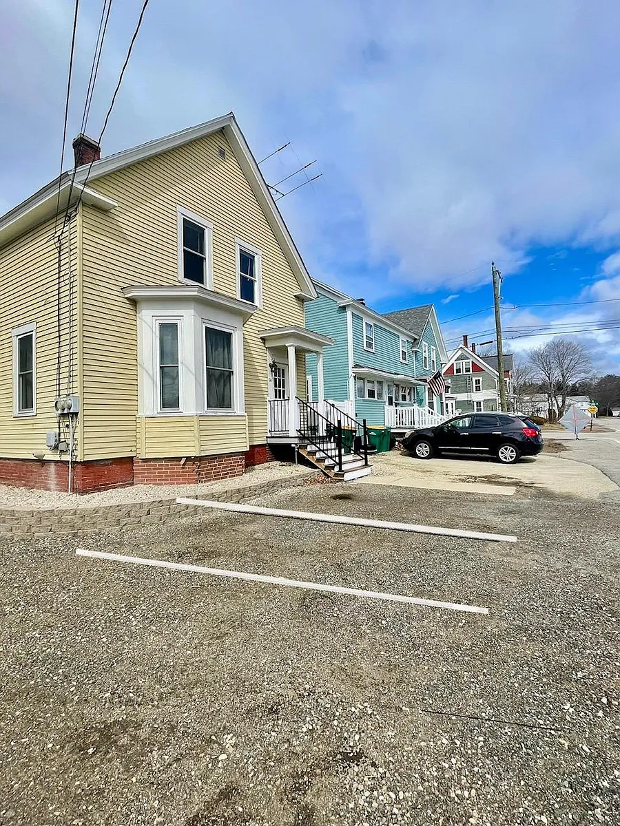 Building Photo - 58 Summer St #B