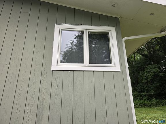 4th image of 22 Brookside Drive