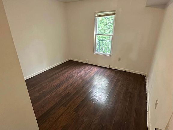 4th image of 225 Chadwick Ave Floor 3