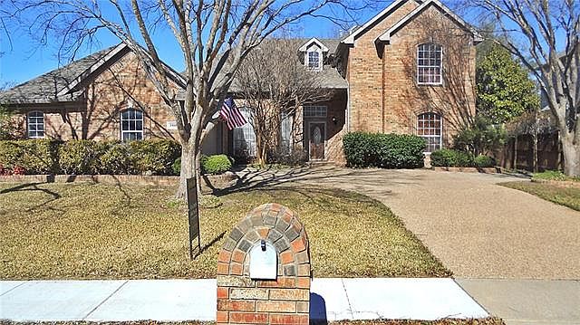 1st image of 2900 Meadow Glen Dr