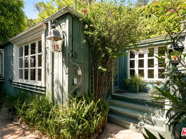 6149 W Glen Holly St, Los Angeles, CA 90068