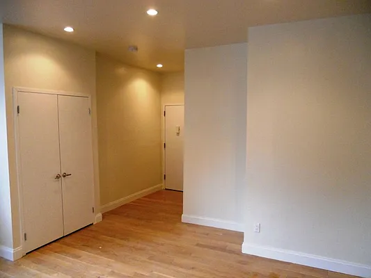 Rented by Sky Management | media 22