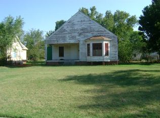 121 Choctaw St, Alva, OK 73717