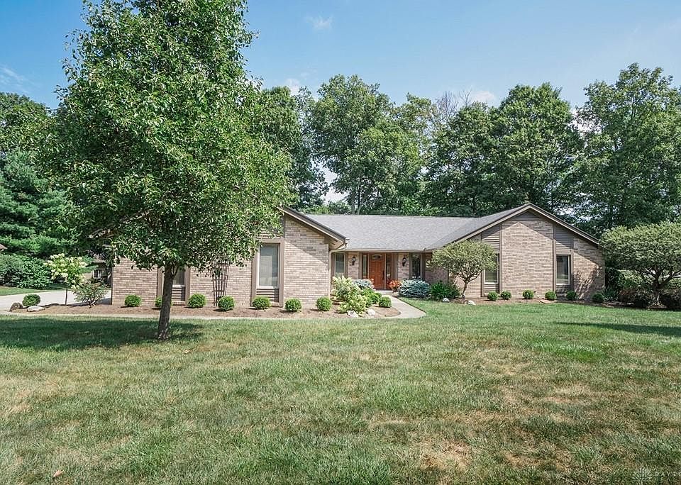 2251 Vienna Pkwy, Dayton, OH 45459 | Zillow