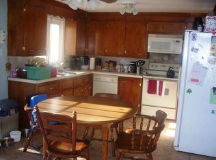 252 Winthrop St, Taunton, MA 02780