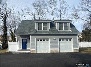 8 Svea Ave #C, Branford, CT 06405