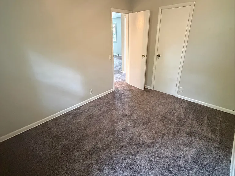 2118 Ferrol St — Photo 14